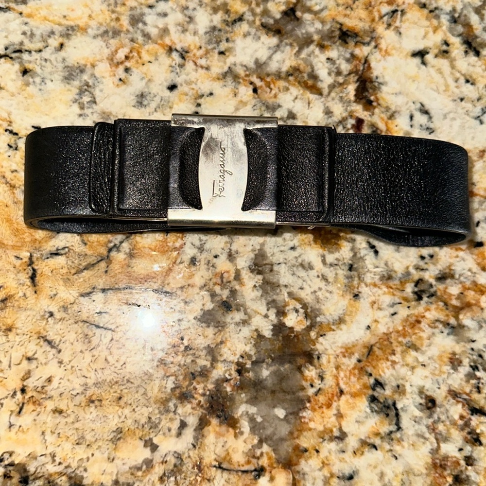 Salvatore Ferragamo black leather bow belt